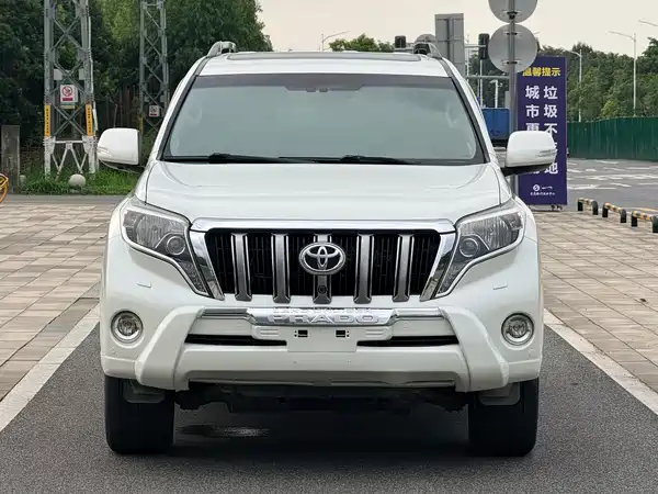 Toyota Prado 2016