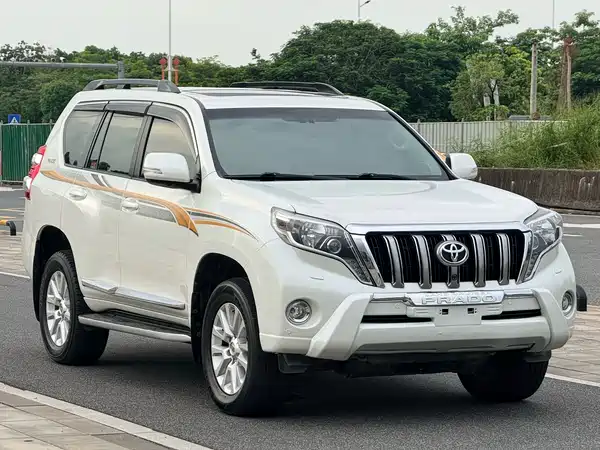 Toyota Prado 2016
