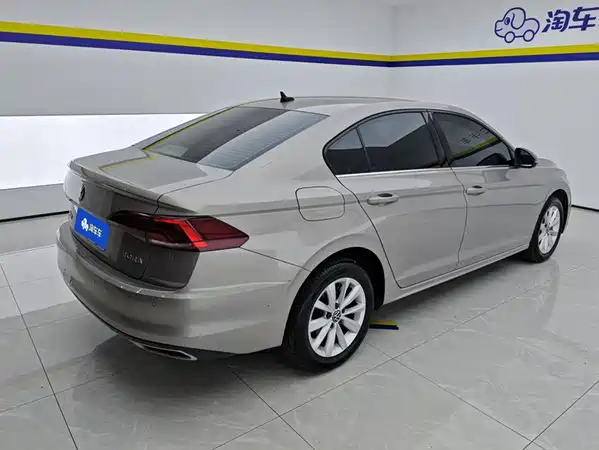 Volkswagen Bora 2021