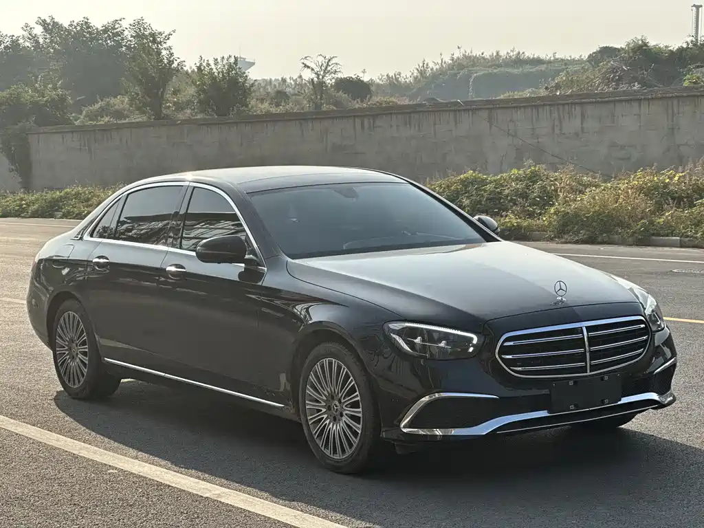 Mercedes-Benz E-Class 2020 — фото 3
