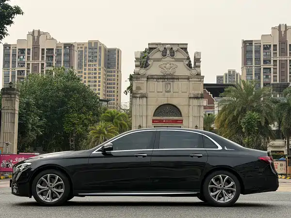 Mercedes-Benz E-Class 2020