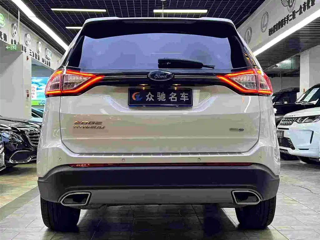 Ford Edge 2018 — фото 8