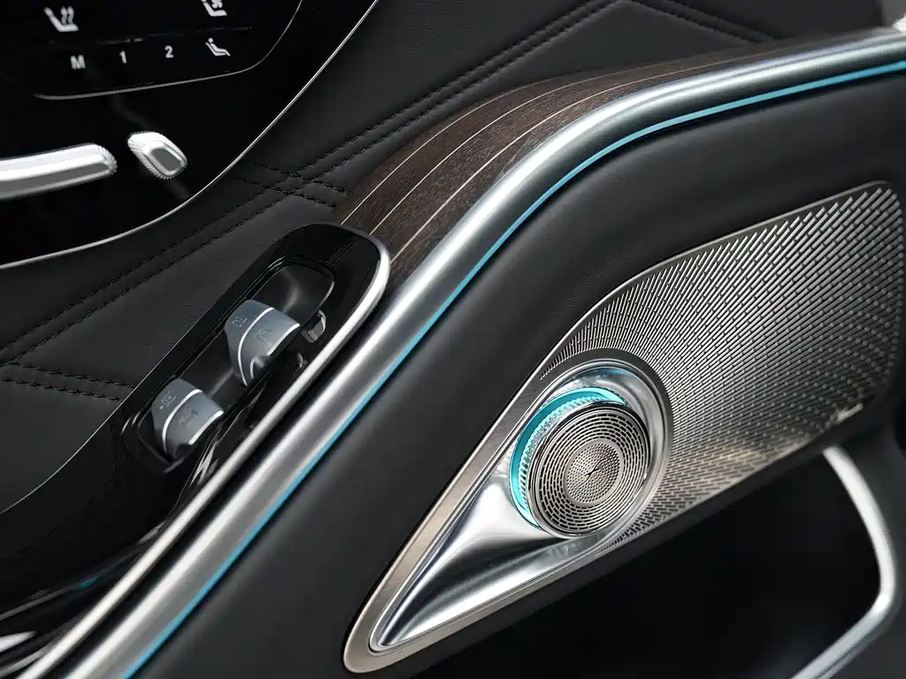Mercedes-Benz Maybach S-Class 2022 — фото 12