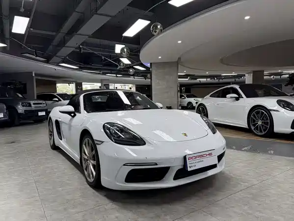 Porsche 718 2018