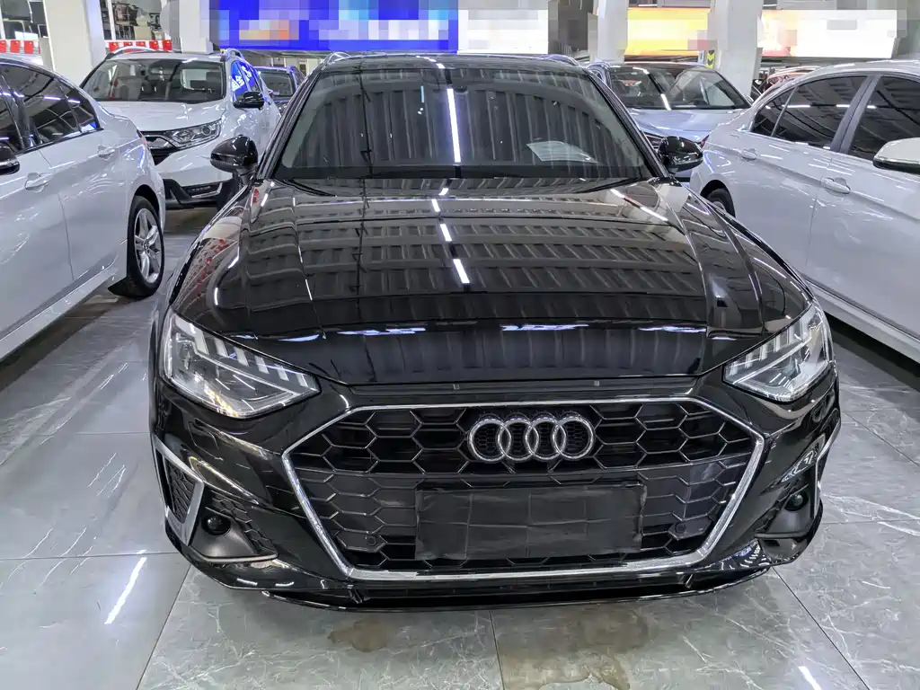 Audi A4 2021 — фото 2