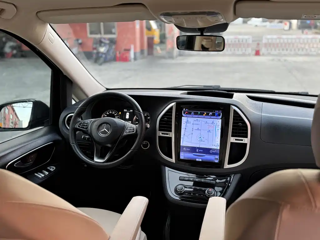 Mercedes-Benz Vito 2018 — фото 24