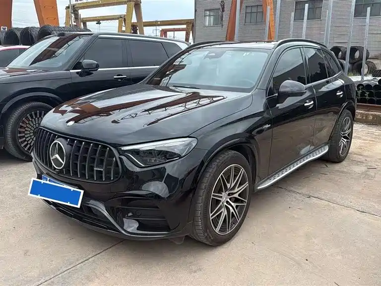 Mercedes-Benz GLC AMG 2025