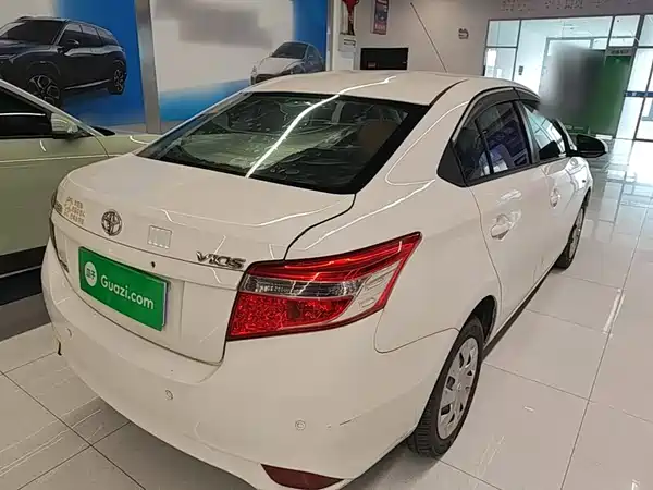 Toyota Vios 2015