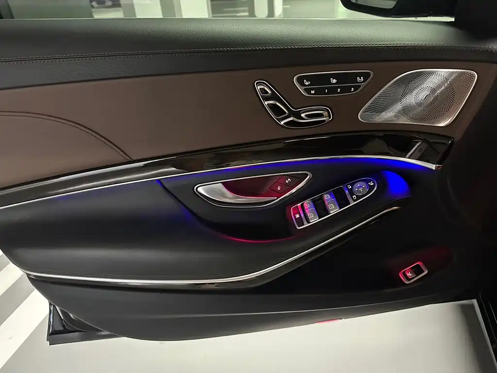 Mercedes-Benz S-Class 2019