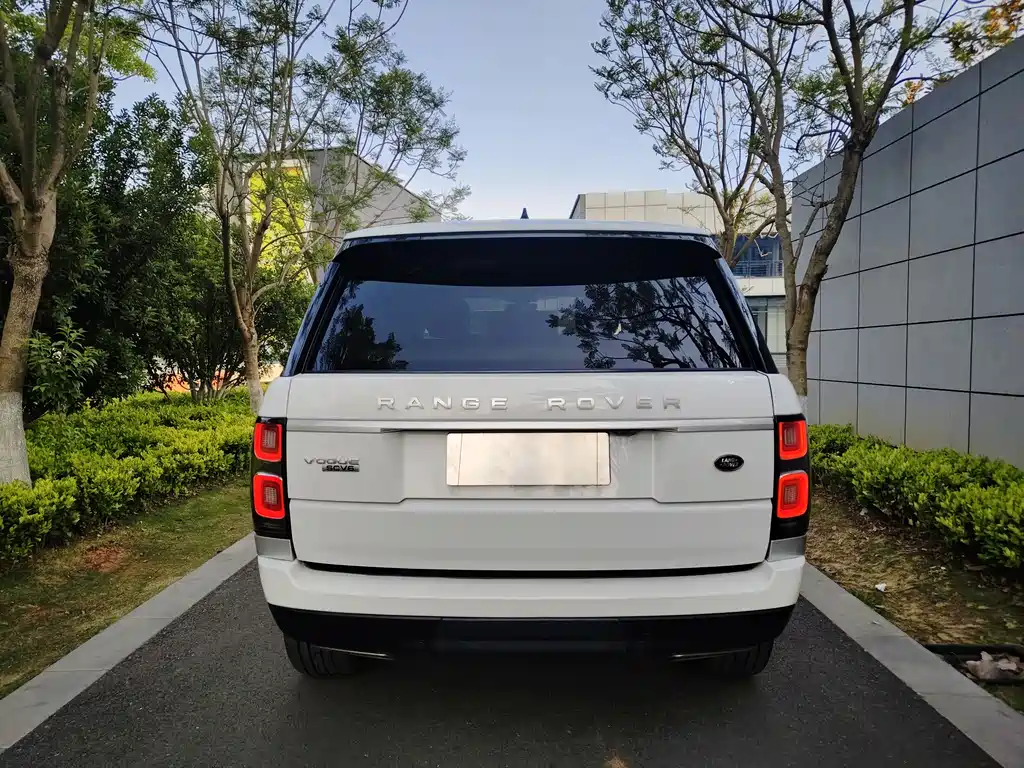 Land Rover Range Rover 2019 — фото 14