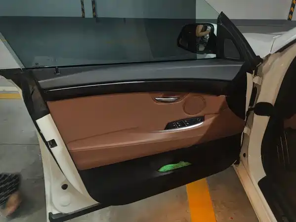 BMW 5 Series GT 2017