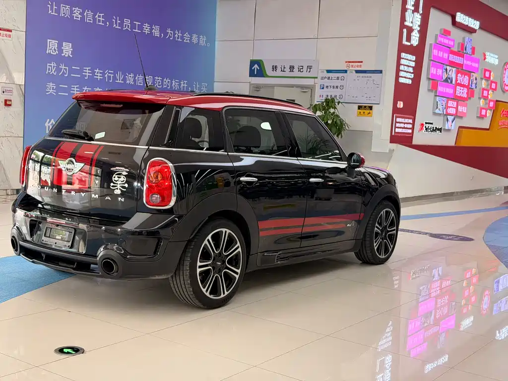 MINI JCW COUNTRYMAN 2015 — фото 21