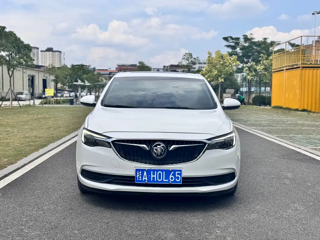 Buick Excelle 2020 — фото 2