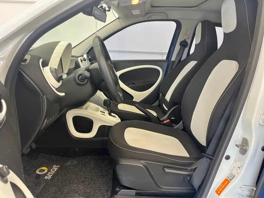 smart Forfour 2017 — фото 13
