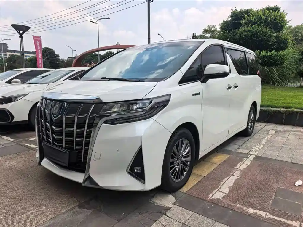 Toyota Alphard 2020
