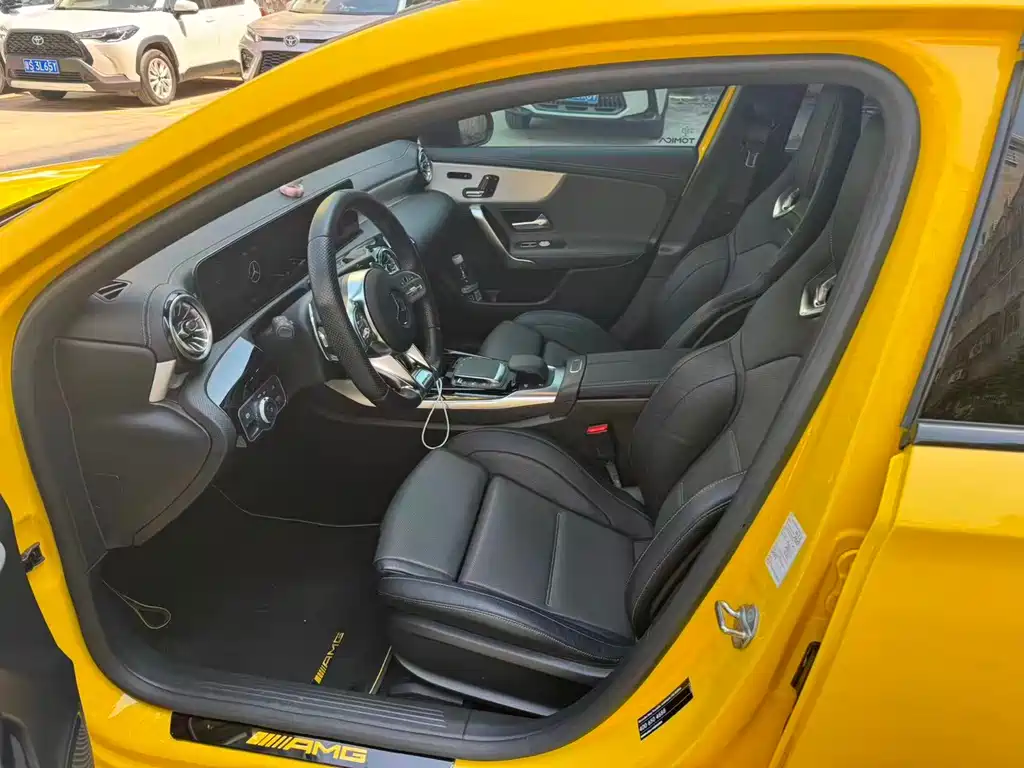 Mercedes-Benz A-Class AMG 2022 — фото 3