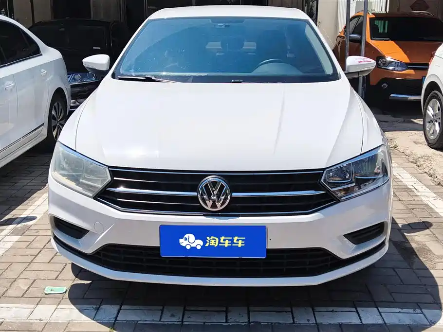 Volkswagen Bora 2021