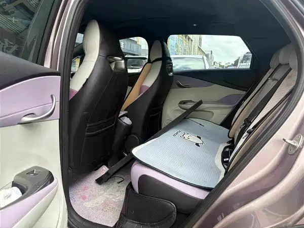 BYD Dolphin 2023