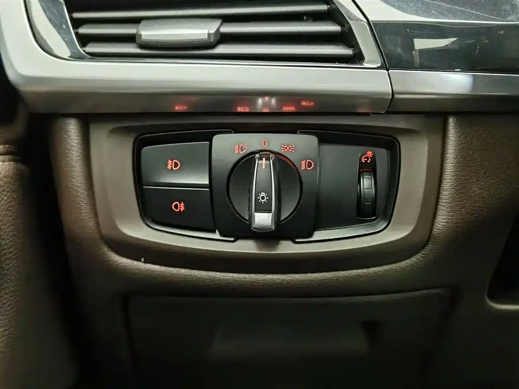 BMW X5 2015 — фото 21