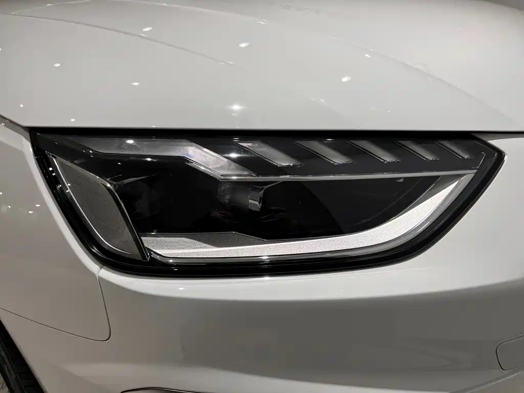 Audi A4L 2024