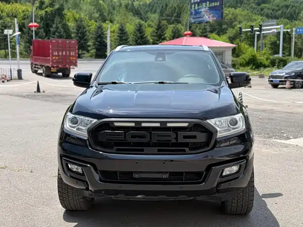 Ford Everest 2016