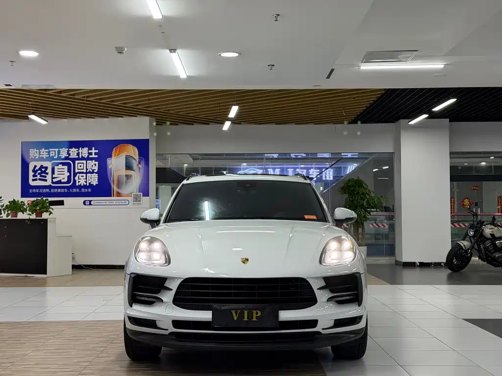 Porsche Macan 2019 — фото 2