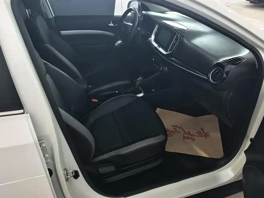 Kia KX1 2019 — фото 8