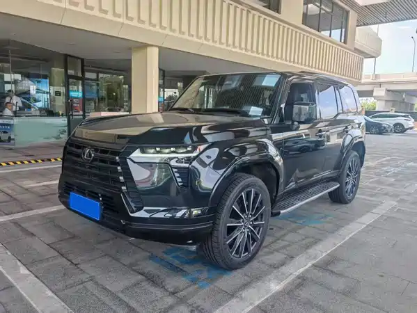 Lexus GX 2025