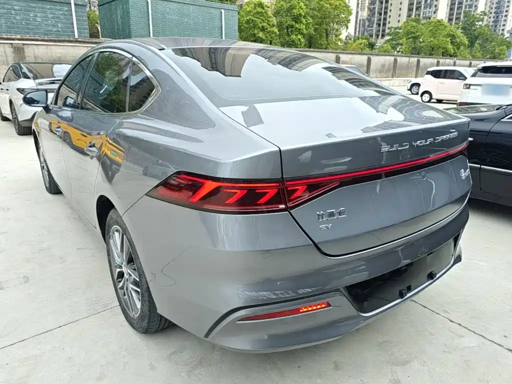 BYD Qin PLUS 2023 — фото 5
