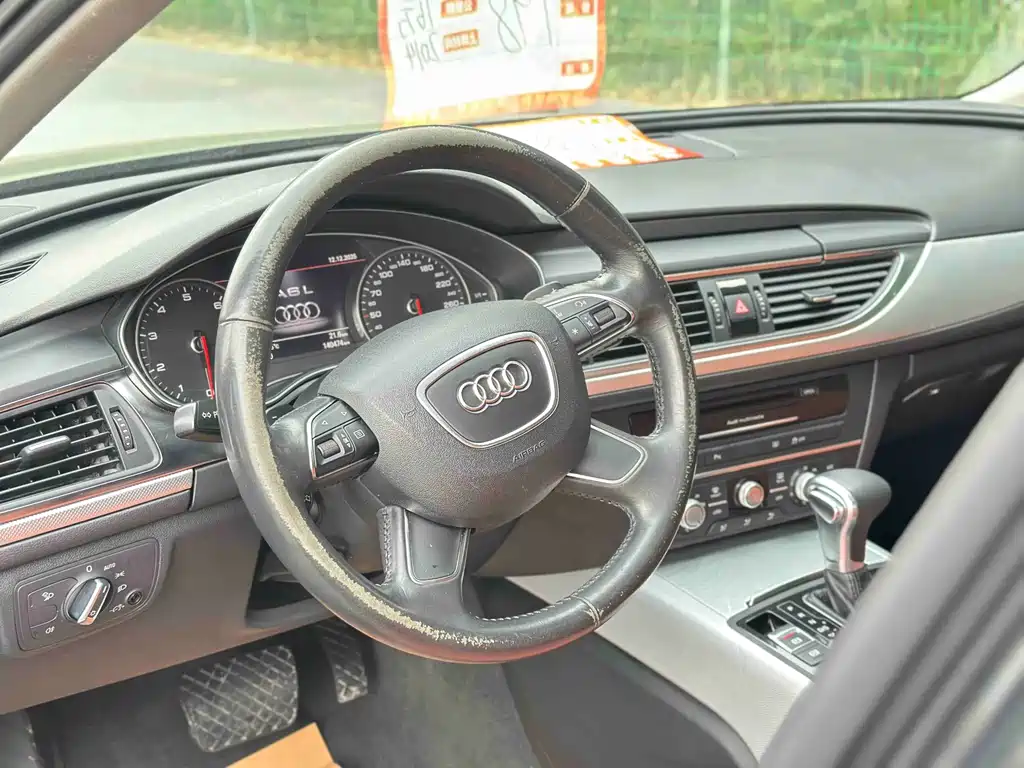 Audi A6L 2014 — фото 4
