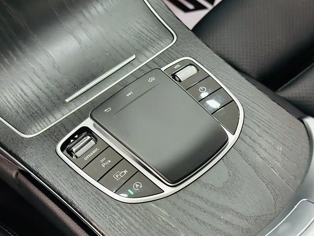 Mercedes-Benz C-Class 2021 — фото 13