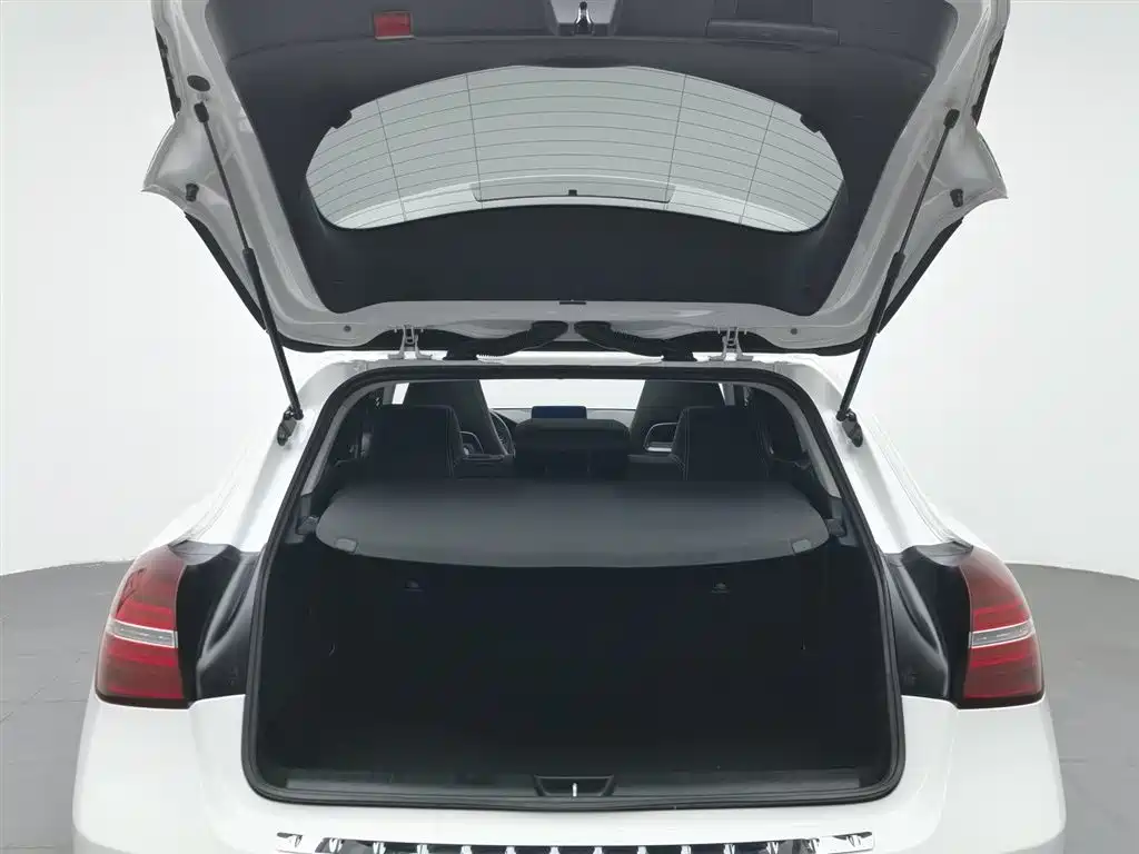 Mercedes-Benz GLA 2019 — фото 16