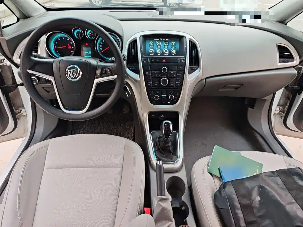 Buick Excelle GT 2014 — фото 10