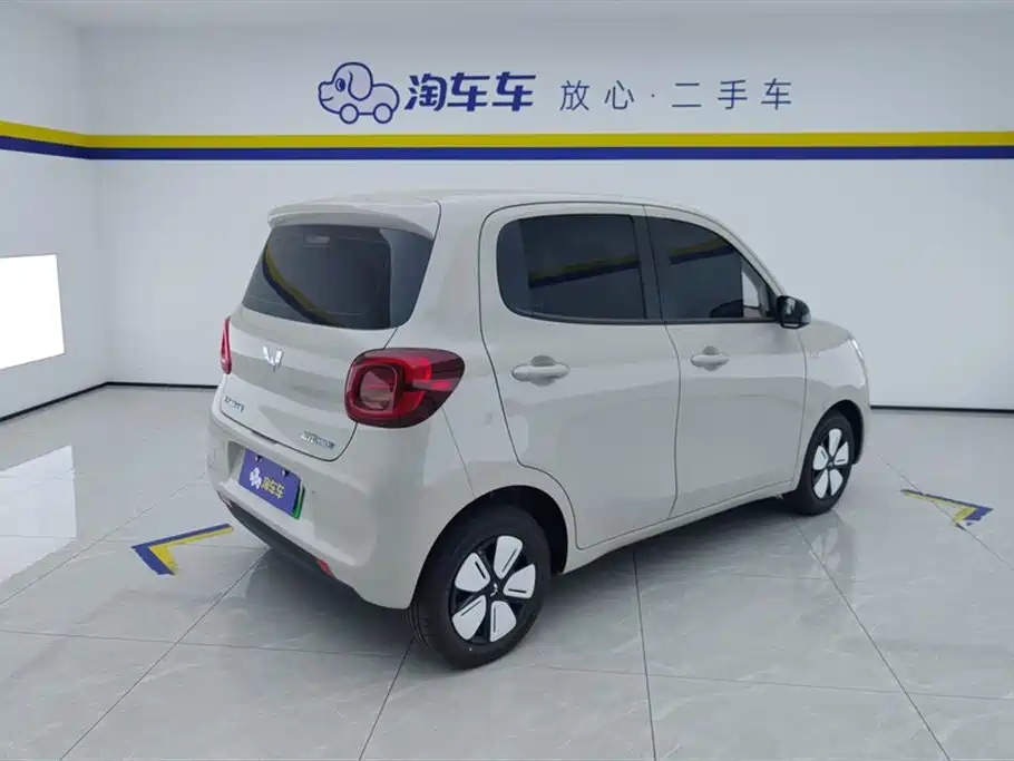 Wuling Hongguang MINIEV 2025