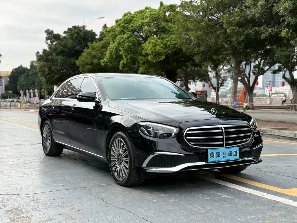 Mercedes-Benz E-Class 2023