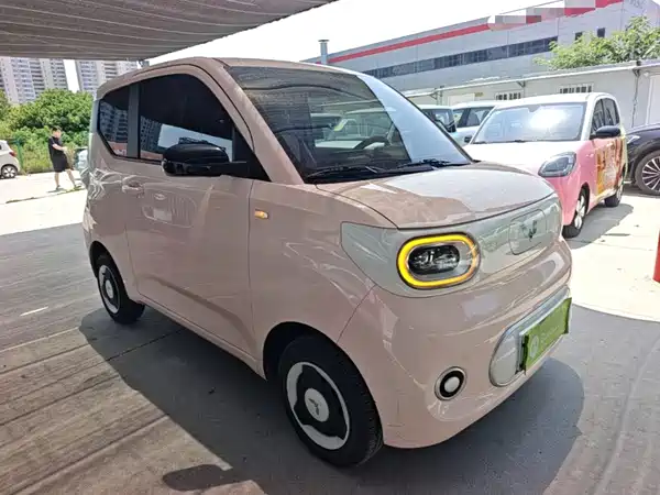 Wuling Hongguang MINIEV 2025