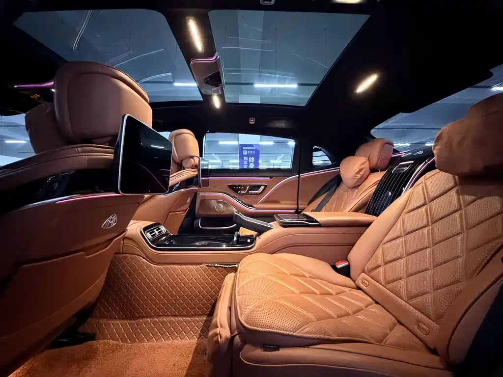 Mercedes-Benz S-Class 2023