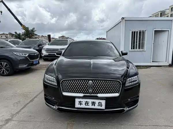 Lincoln Continental 2017