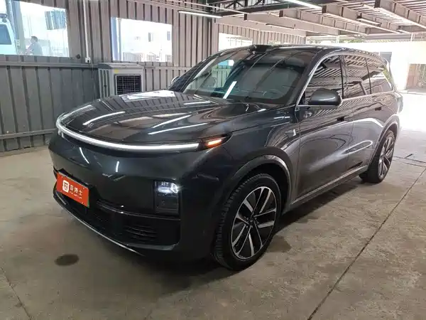 Li Auto L9 2025