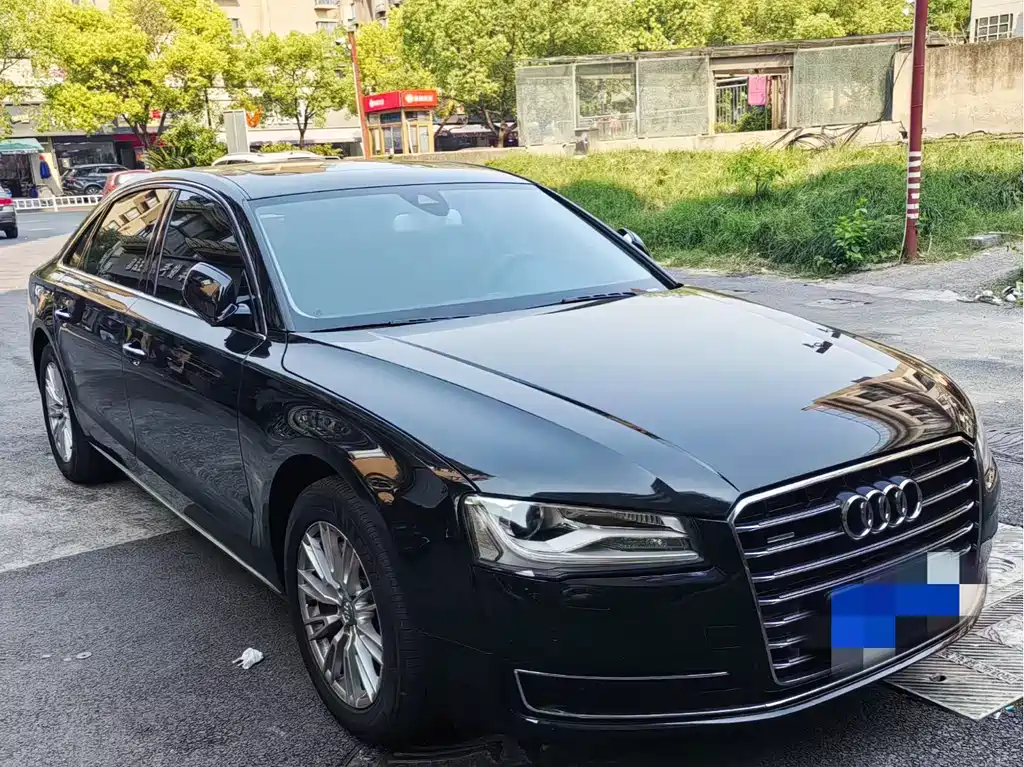 Audi A8 2016 — фото 3