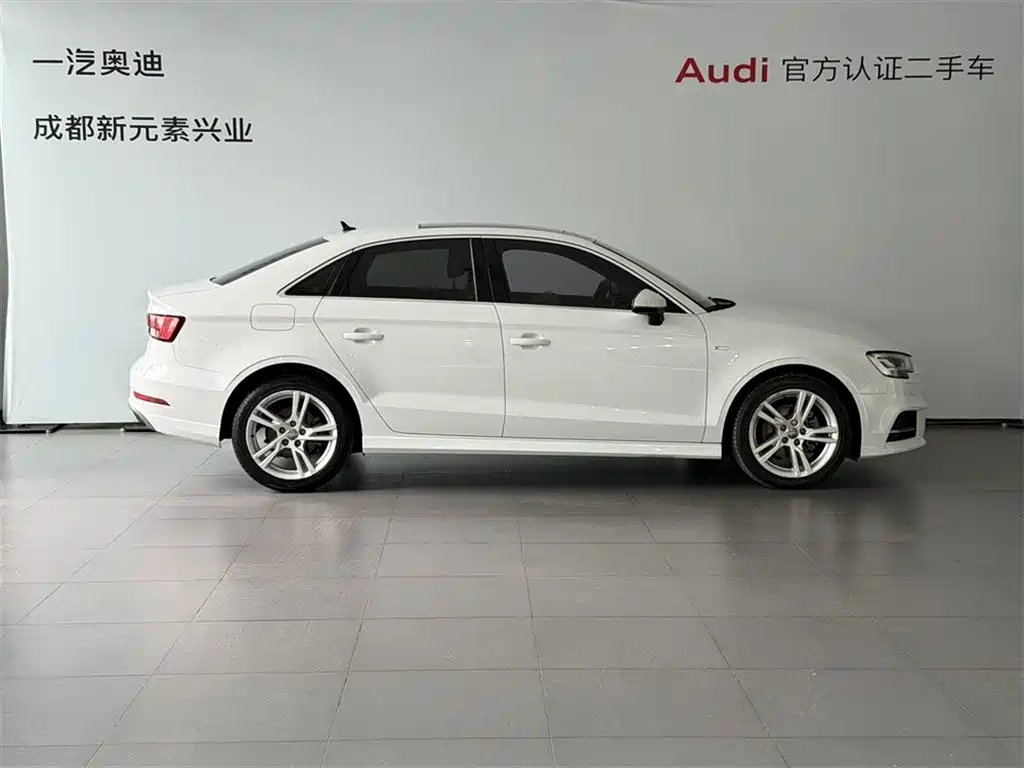 Audi A3 2020 — фото 3