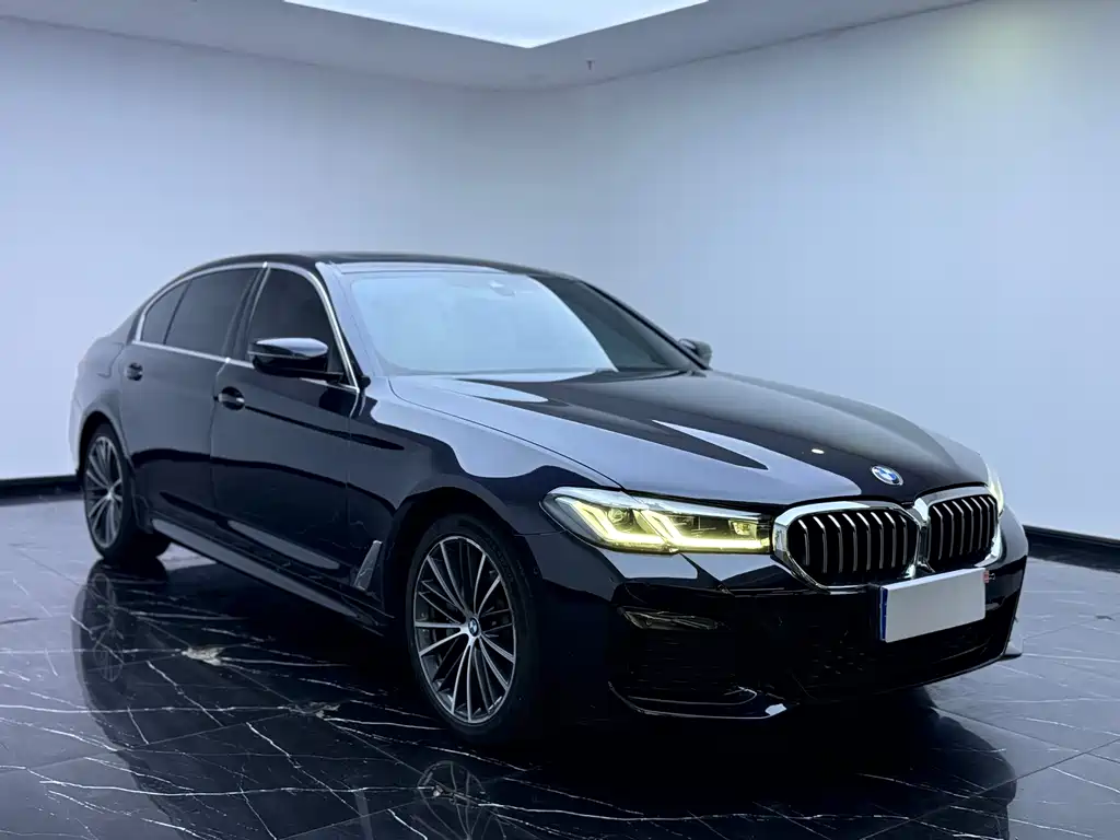 BMW 5 Series 2022