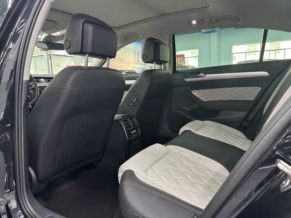 Volkswagen Magotan 2023