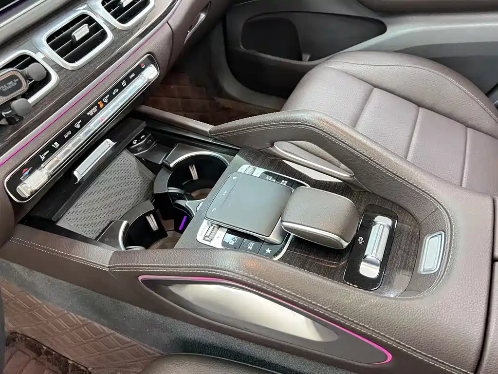 Mercedes-Benz GLE 2020 — фото 17