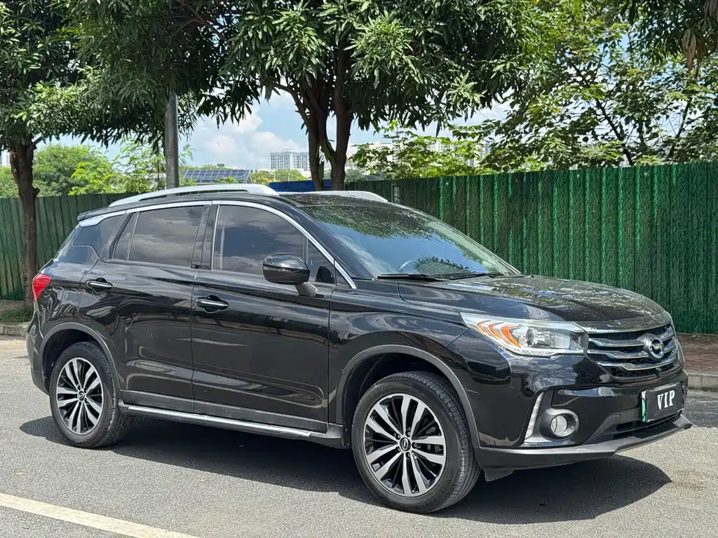GAC Trumpchi GS4 New Energy 2018 — фото 3