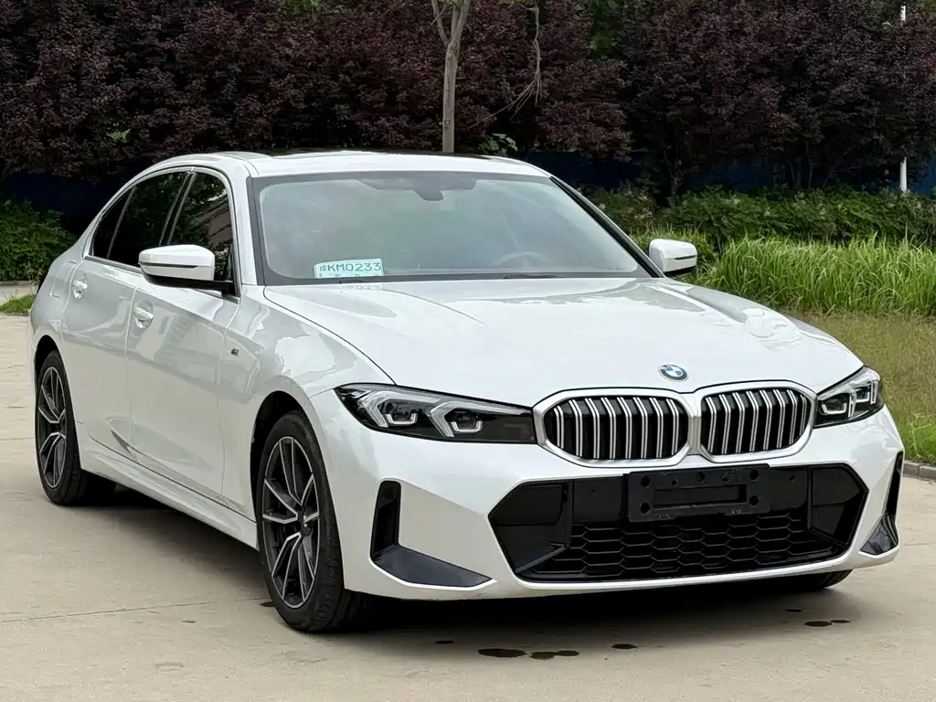 BMW 3 Series 2024