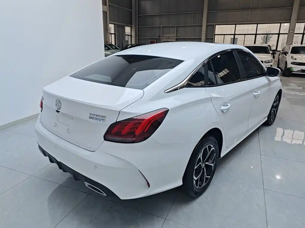 MG MG5 2024