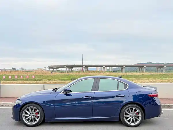 Alfa Romeo Giulia Juliet 2017