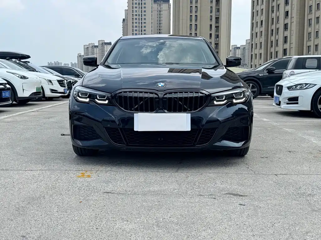 BMW 3 Series 2022