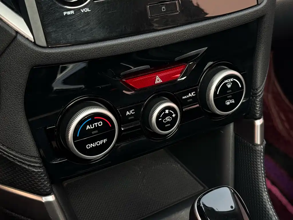 Subaru Forester 2019 — фото 15